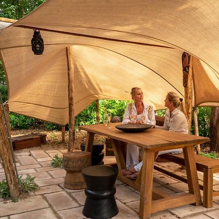 Zen-Bungalow No 4 Met Sauna En Hottub Rheezerveen Экстерьер фото