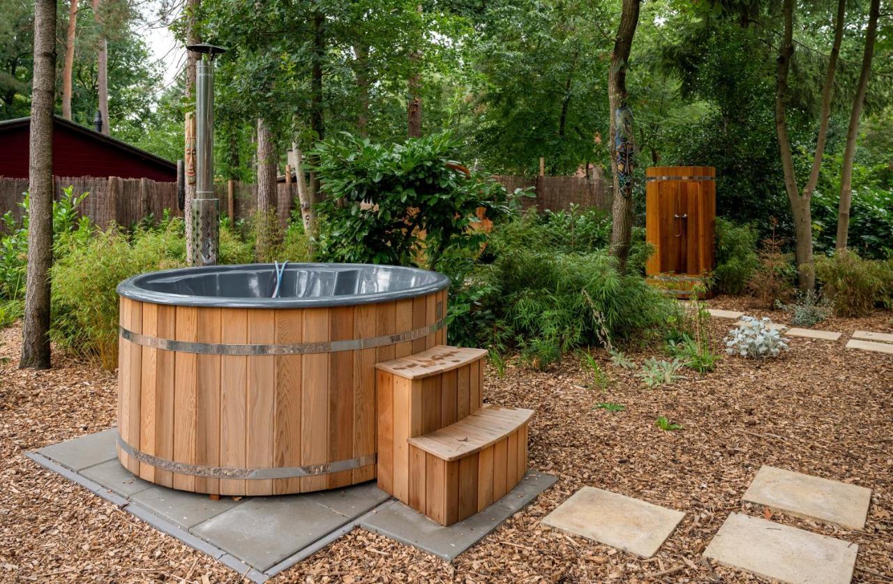 Zen-Bungalow No 4 Met Sauna En Hottub Rheezerveen Экстерьер фото