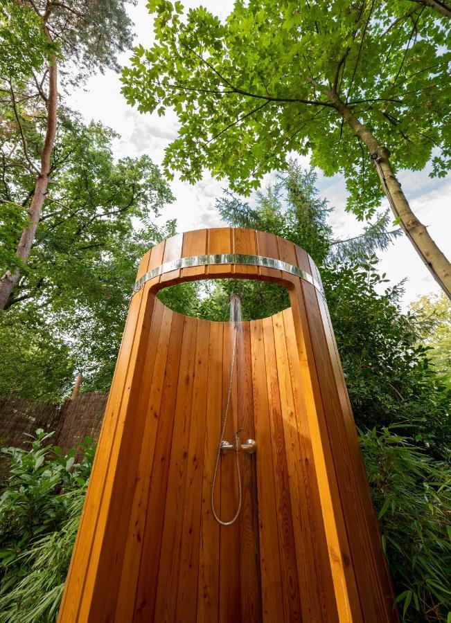 Zen-Bungalow No 4 Met Sauna En Hottub Rheezerveen Экстерьер фото